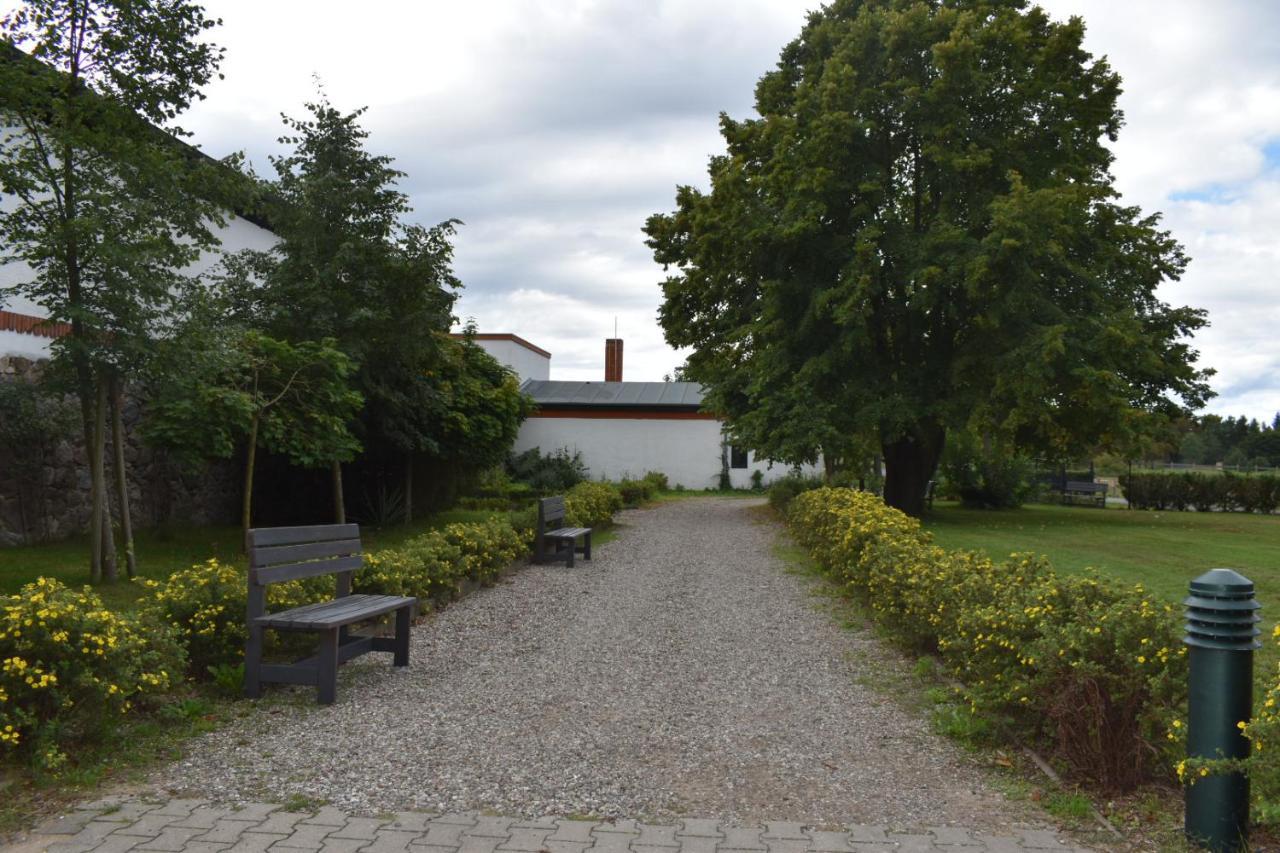 Radlerzimmer Neu Gaarz Fuer 2 Personen エクステリア 写真